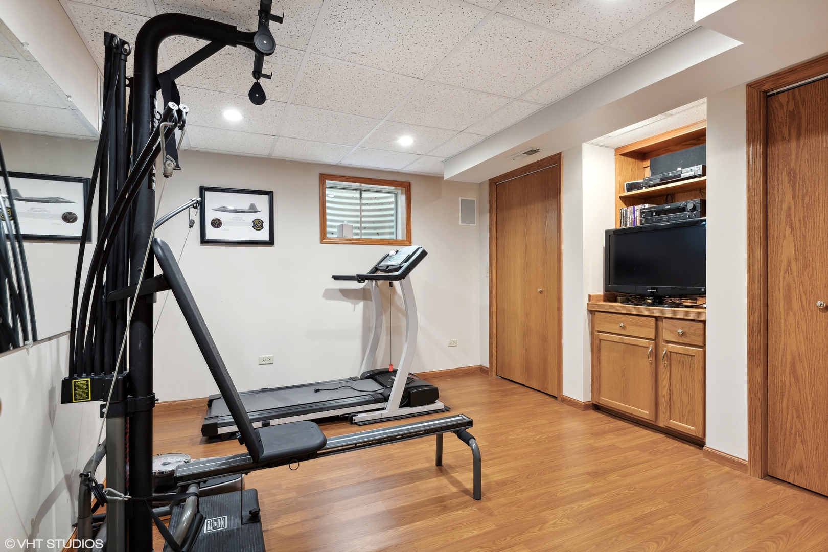 966 Ridgewood Drive Cary, IL 60013 - Photo 25 of 31 a view of a room with gym equipment