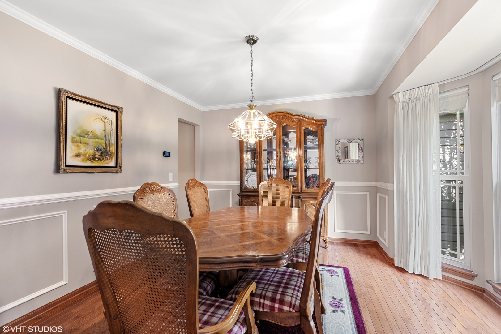 966 Ridgewood Drive Cary, IL 60013 - Photo 5 of 31 a dining room with furniture and window