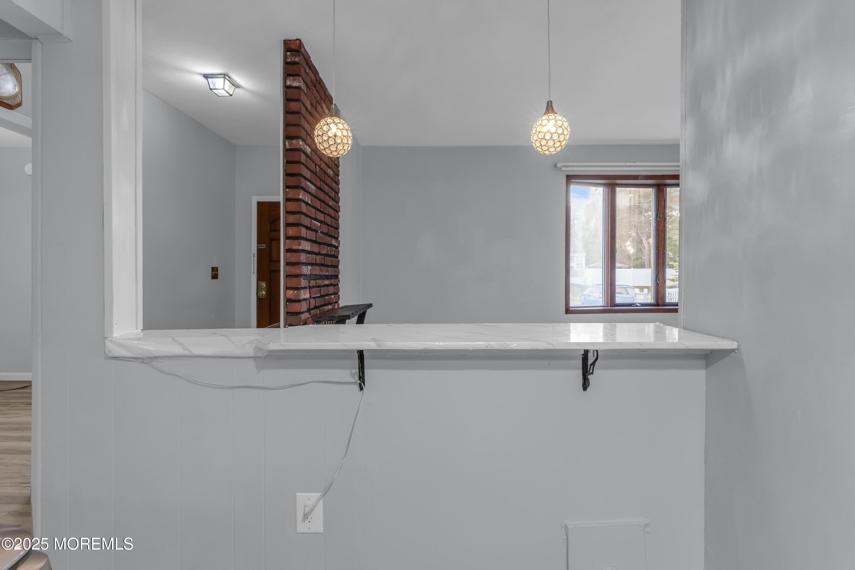 177 Creek Road Keansburg, NJ 07734 - Photo 11 of 32 Breakfast Bar