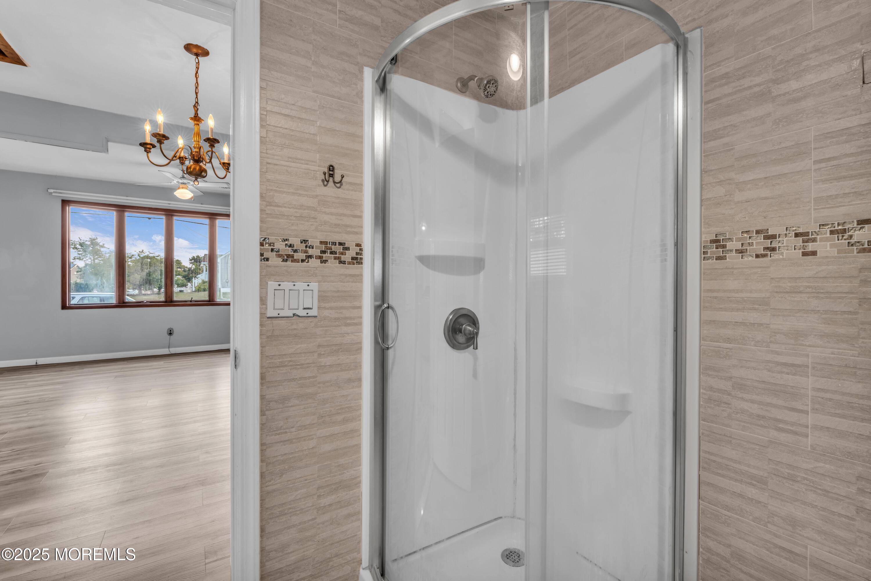 177 Creek Road Keansburg, NJ 07734 - Photo 13 of 32 Full BA 1st floor