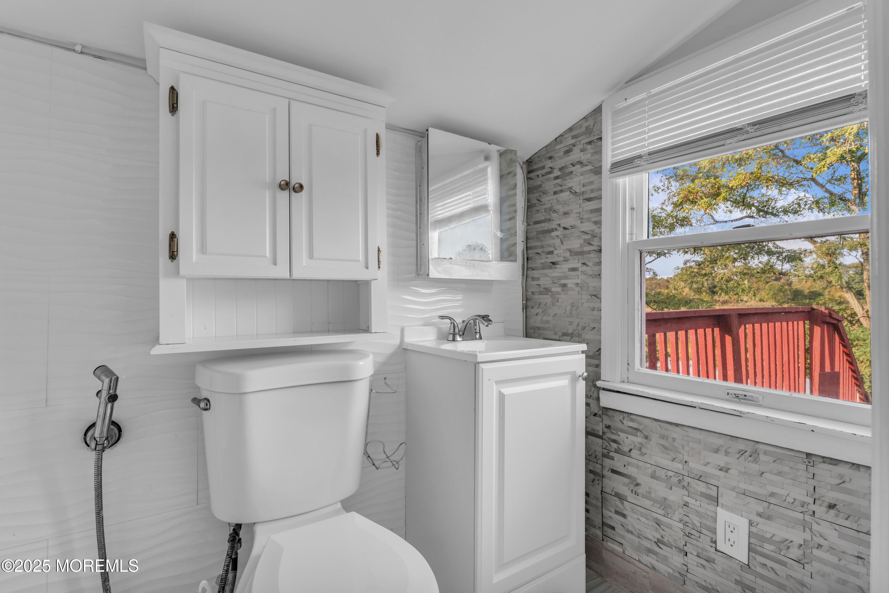 177 Creek Road Keansburg, NJ 07734 - Photo 17 of 32 half Bath 2nd floor