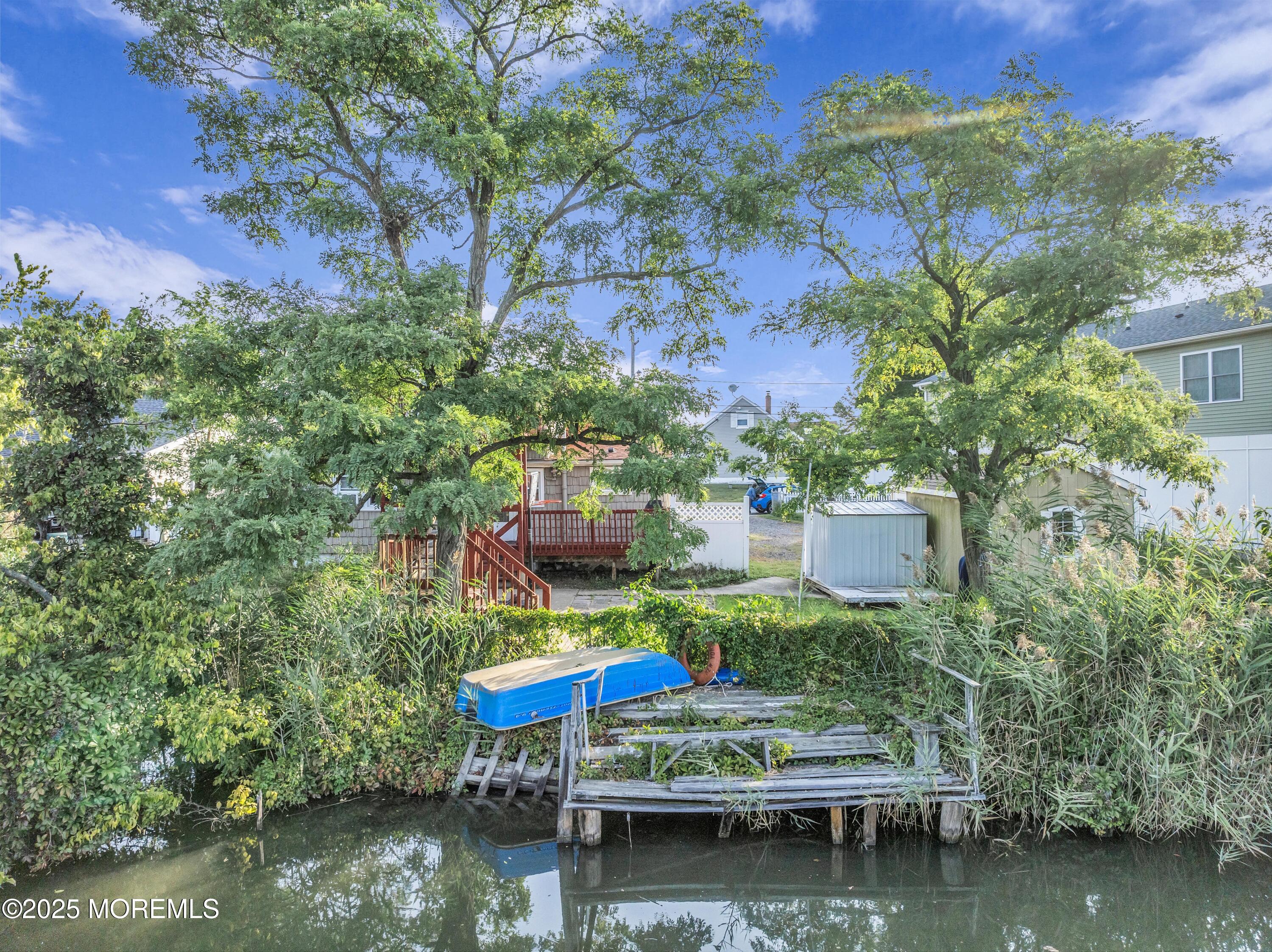 177 Creek Road Keansburg, NJ 07734 - Photo 21 of 32 Grandfathered Dock w/small boat