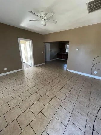 $1,595 | 1310 Bell Street, Sweetwater, TX 79556
