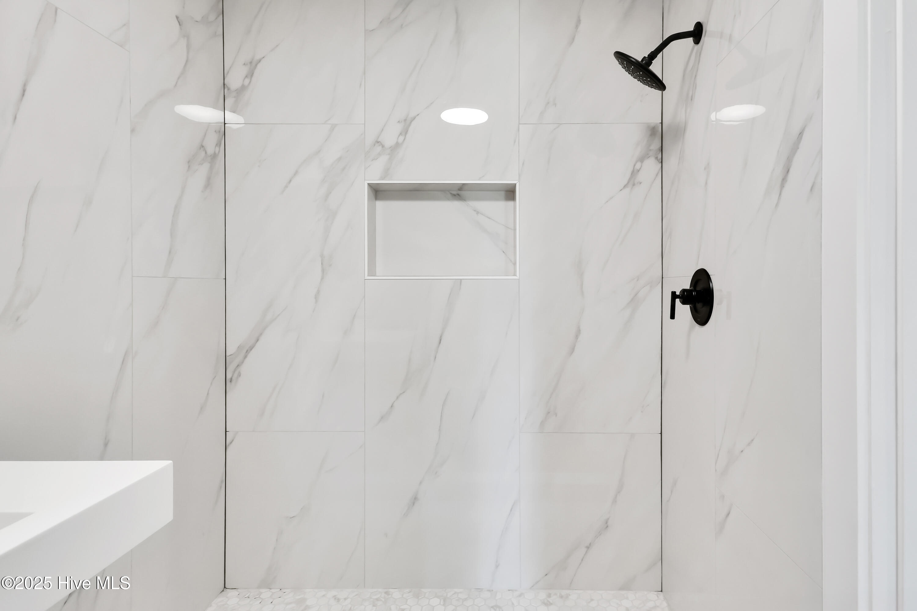 917 Riptide Lane Carolina Beach, NC 28428 - Photo 13 of 57 917RiptideLane-10