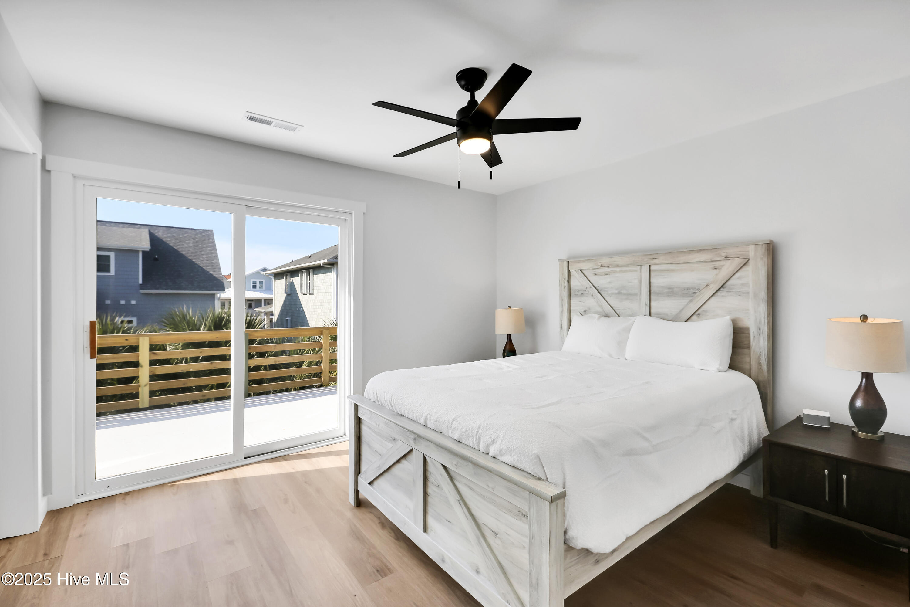 917 Riptide Lane Carolina Beach, NC 28428 - Photo 33 of 57 917RiptideLane-30