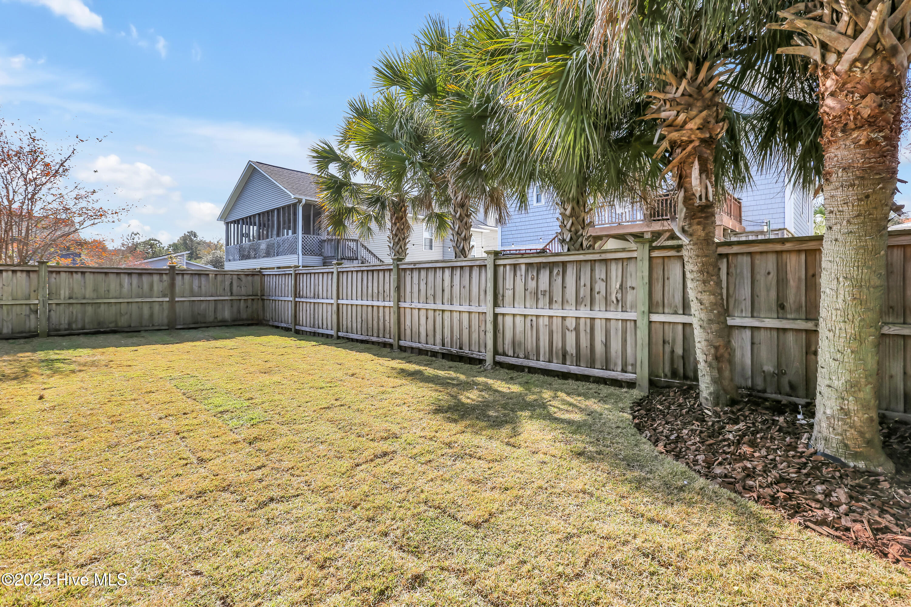 917 Riptide Lane Carolina Beach, NC 28428 - Photo 37 of 57 917RiptideLane-34