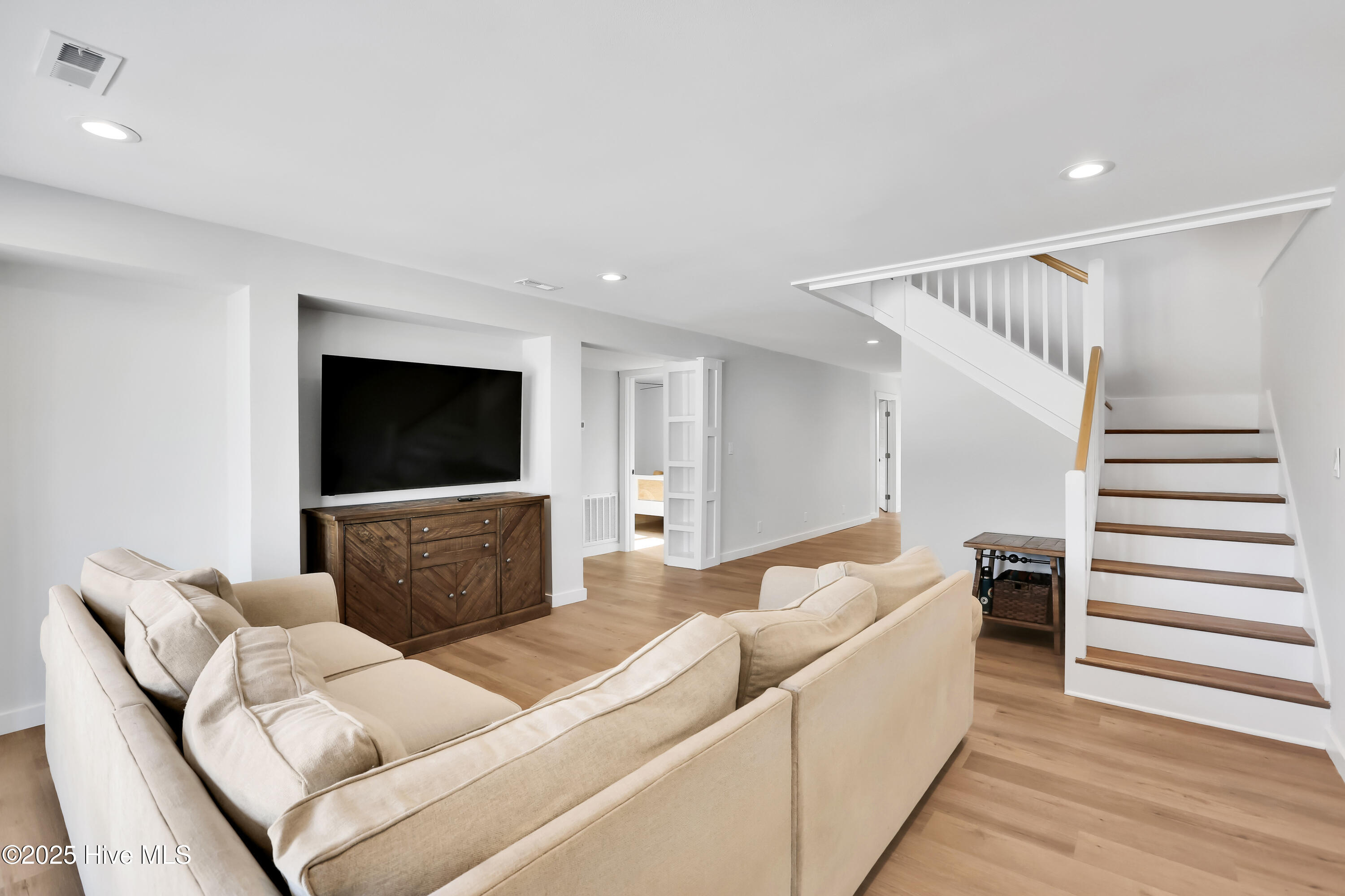 917 Riptide Lane Carolina Beach, NC 28428 - Photo 6 of 57 917RiptideLane-3