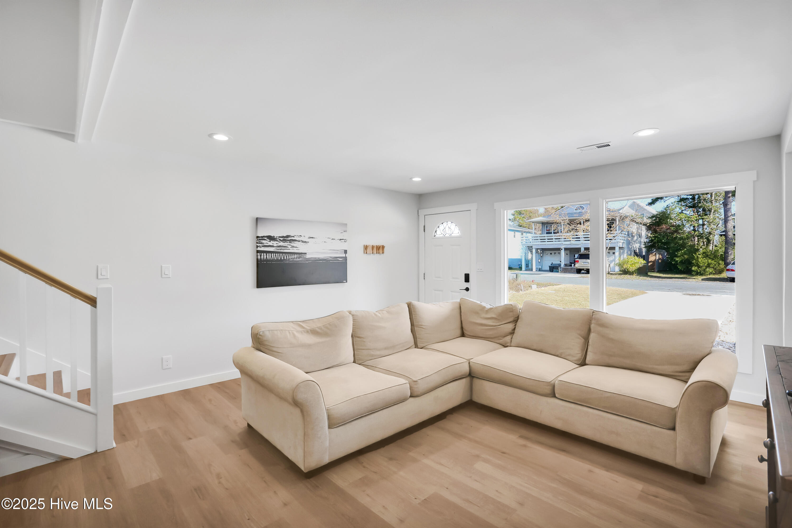 917 Riptide Lane Carolina Beach, NC 28428 - Photo 8 of 57 917RiptideLane-5