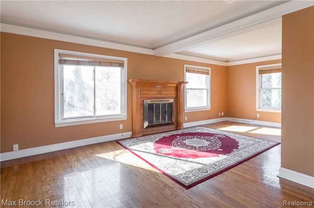 5277 West Maple Road West Bloomfield, MI 48322 - Photo 11 of 40