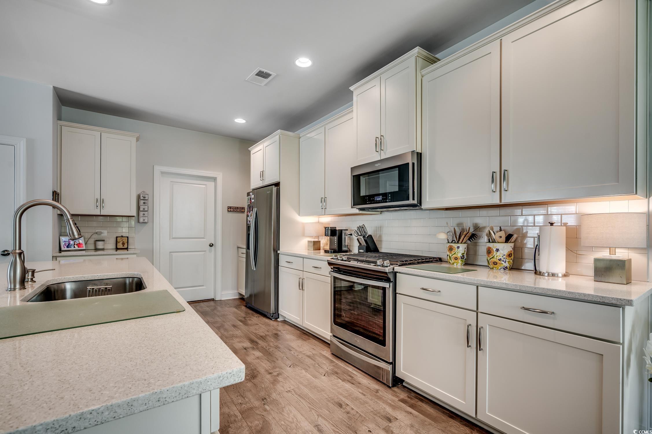 253 Splendor Circle Murrells Inlet, SC 29576 - Photo 10 of 40