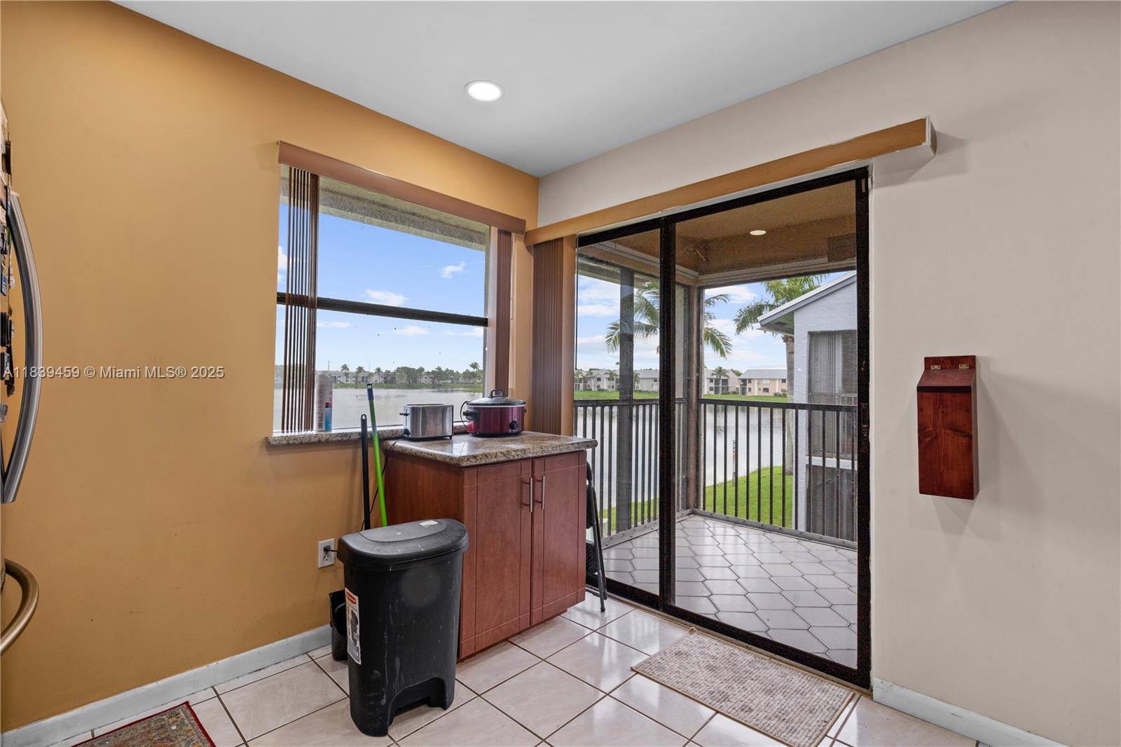 889 Hamilton Drive, Unit 889L Homestead, FL 33034 - Photo 16 of 37
