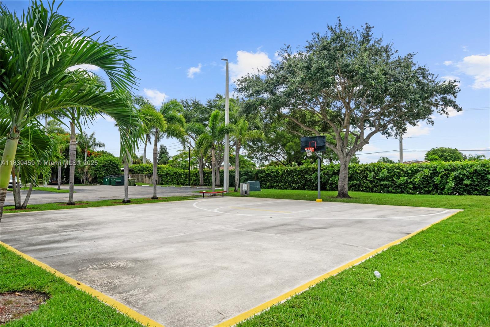 889 Hamilton Drive, Unit 889L Homestead, FL 33034 - Photo 29 of 37