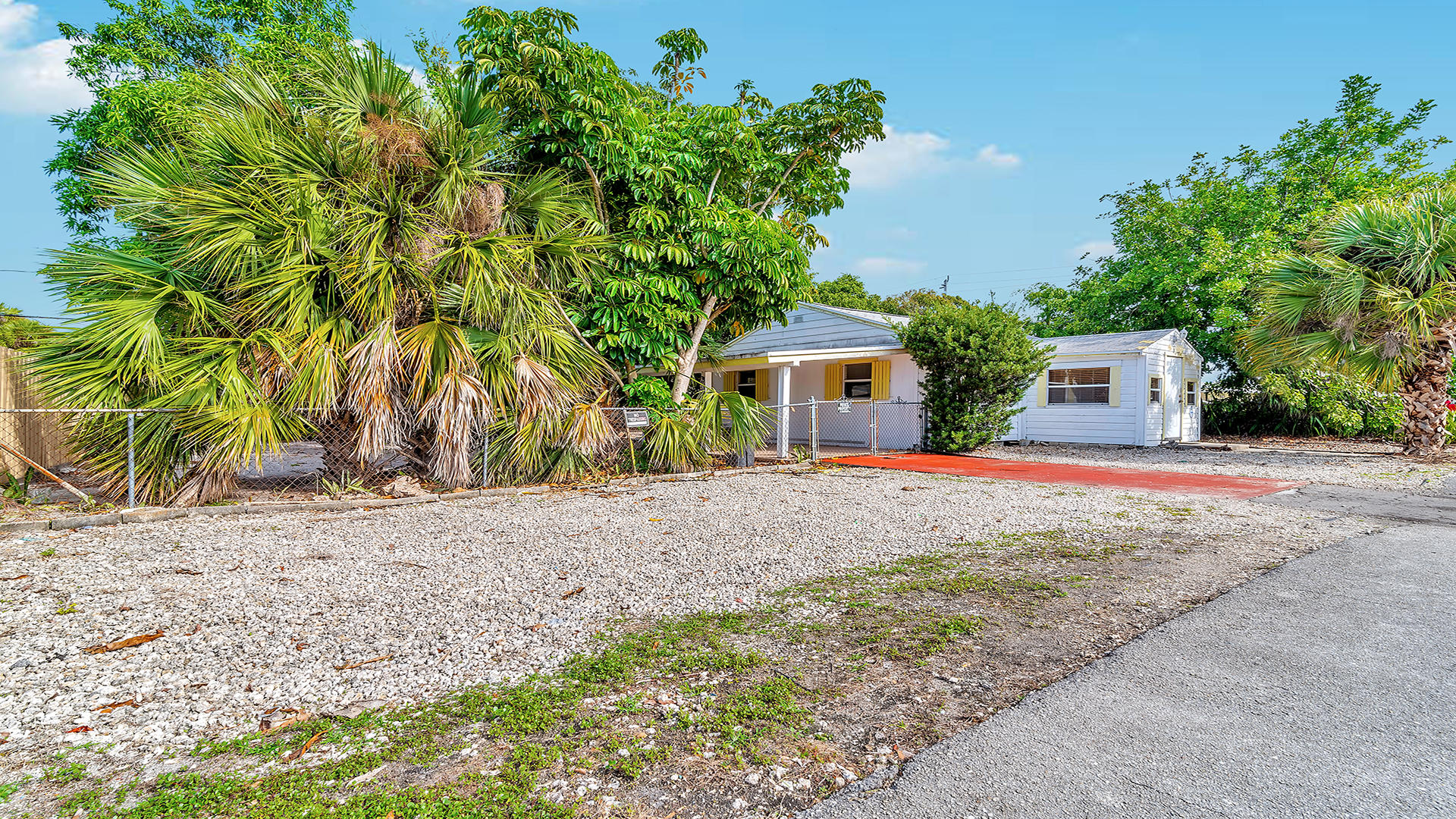 1021 Miner Road Lantana, FL 33462 - Photo 3 of 20 Front shot (1)