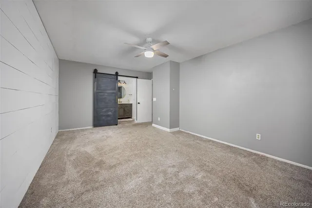 a view of empty room