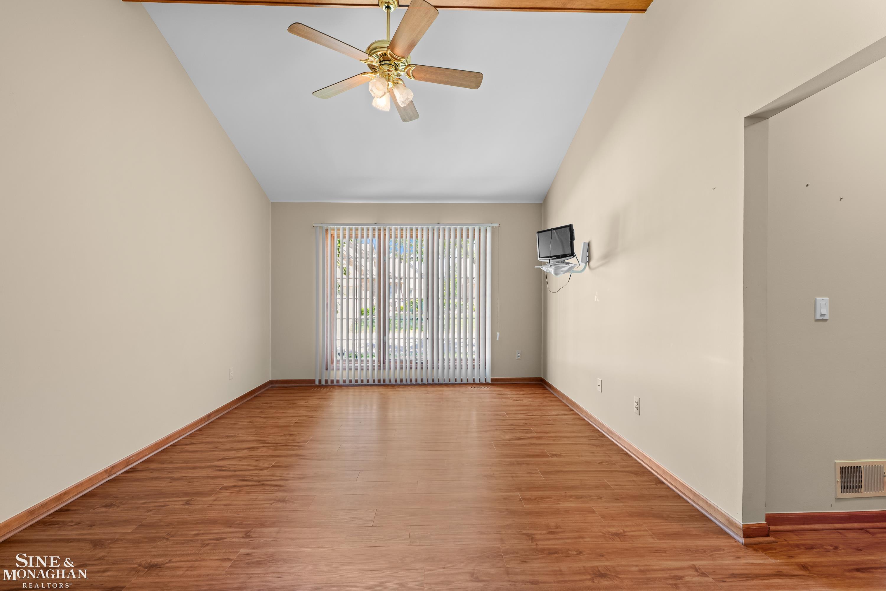 52112 Southview Ridge Macomb, MI 48042 - Photo 18 of 38
