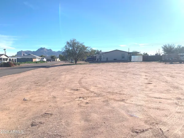 $295,000 | 263 North Gold Drive, Apache Junction, AZ 85120