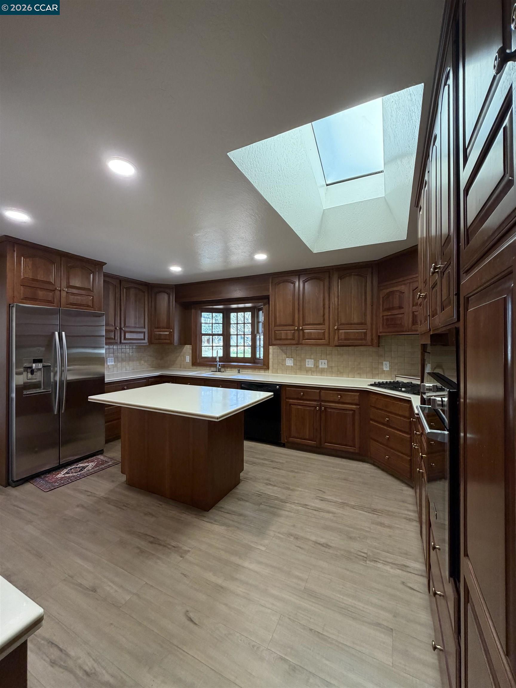 2994 Roundhill Road Alamo, CA 94507 - Photo 8 of 27