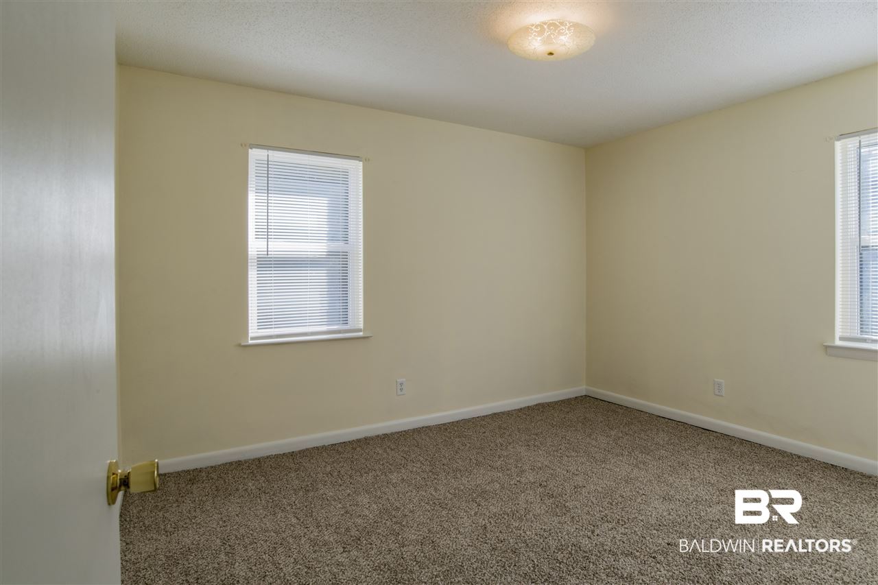 8510 Pensacola Avenue Elberta, AL 36530 - Photo 12 of 20