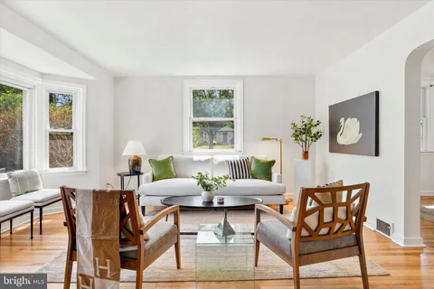$550,000 | 1801 Hawthorne Avenue, Havertown, PA 19083