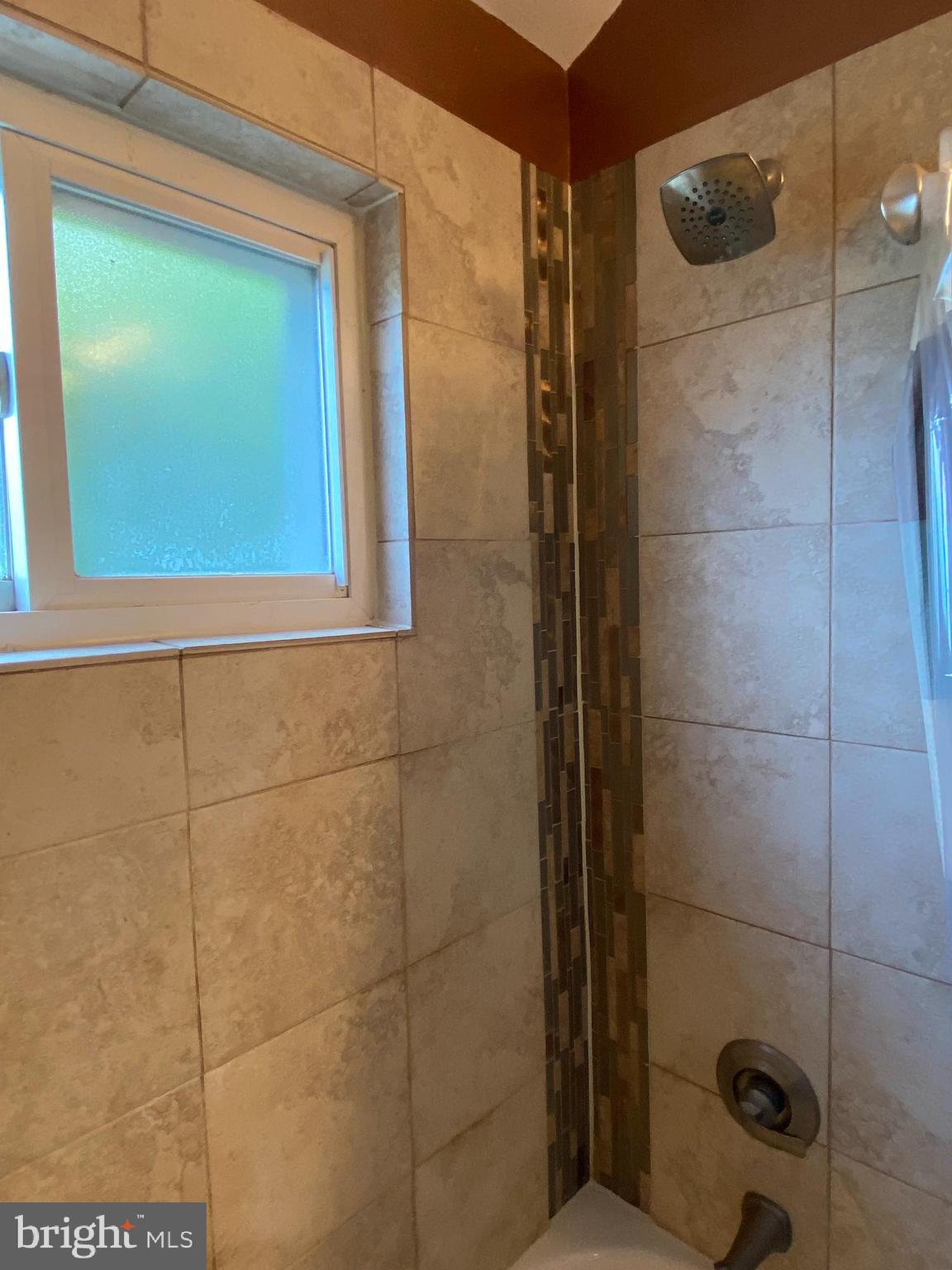 6225 Marlora Road Baltimore, MD 21239 - Photo 10 of 22