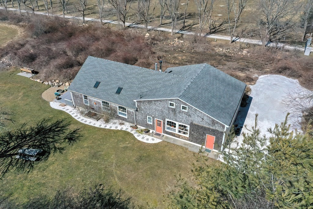 765 Division Road Westport, MA 02790 - Photo 1 of 36