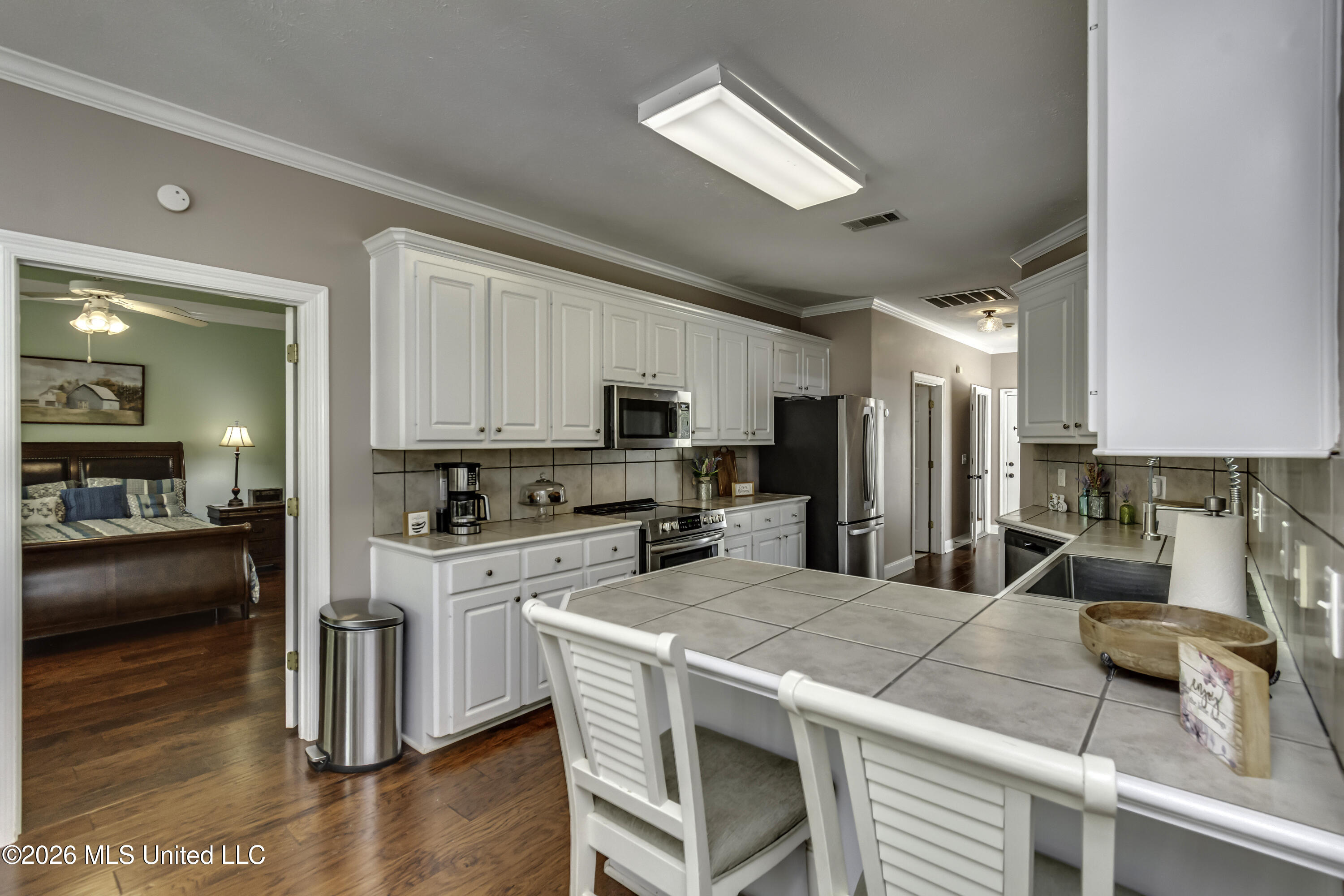 718 Highland Place Brandon, MS 39047 - Photo 12 of 47 718 Highland Pl--35