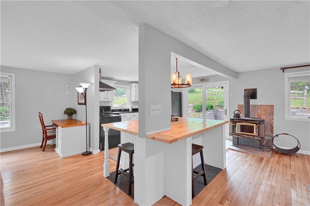 250 Beaver Road Jeannette, PA 15644 - Photo 3 of 22 Gallery Image 3