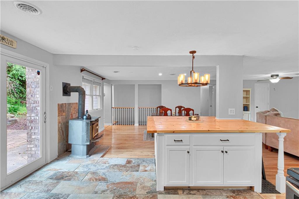 250 Beaver Road Jeannette, PA 15644 - Photo 8 of 22 Gallery Image 8