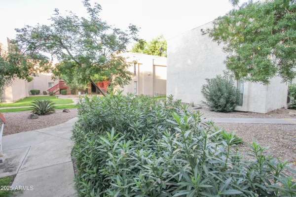 $175,000 | 3119 West Cochise Drive, Unit 109, Phoenix, AZ 85051