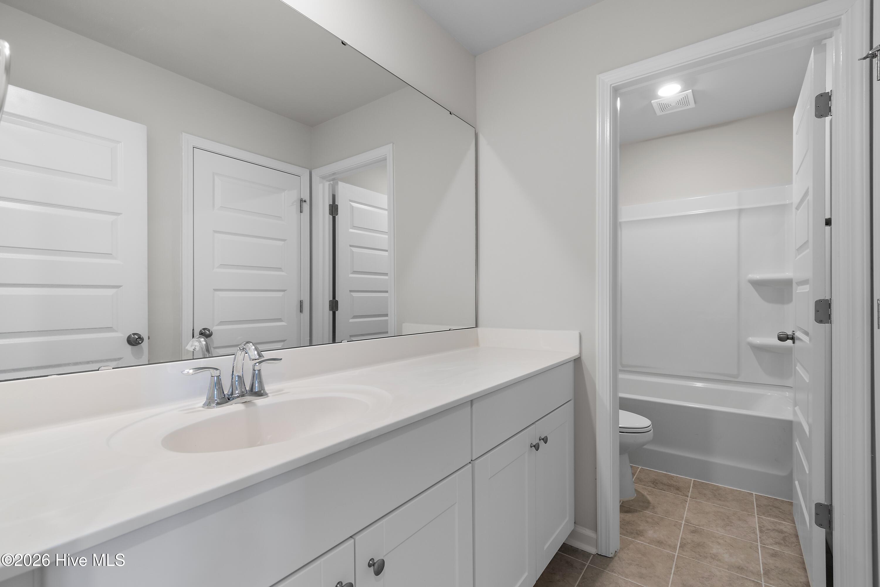 8850 Baton Rouge Avenue Northwest Calabash, NC 28467 - Photo 40 of 58 with hallway access