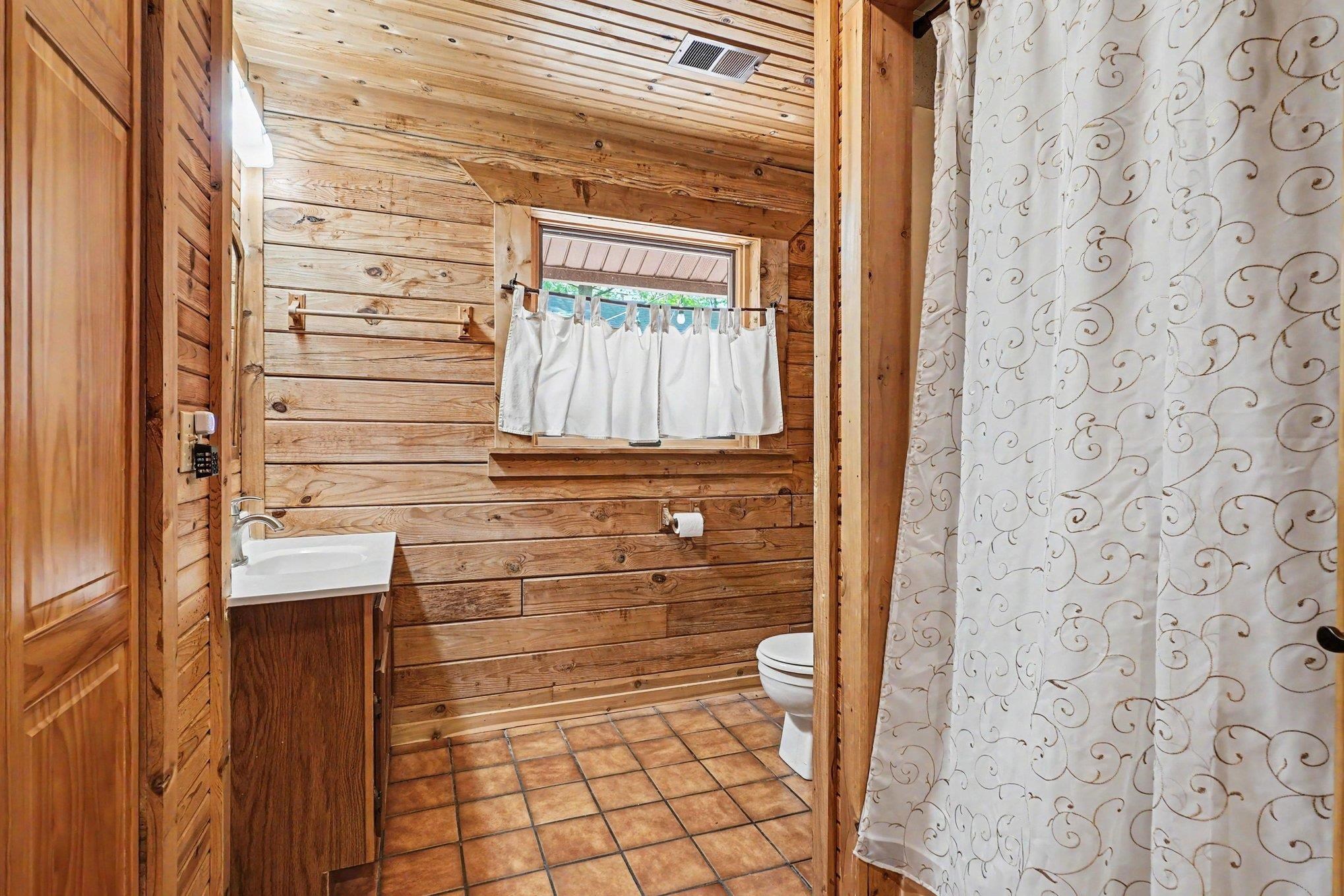 1026 Birch Ridge Road Gladwin, MI 48624 - Photo 23 of 43