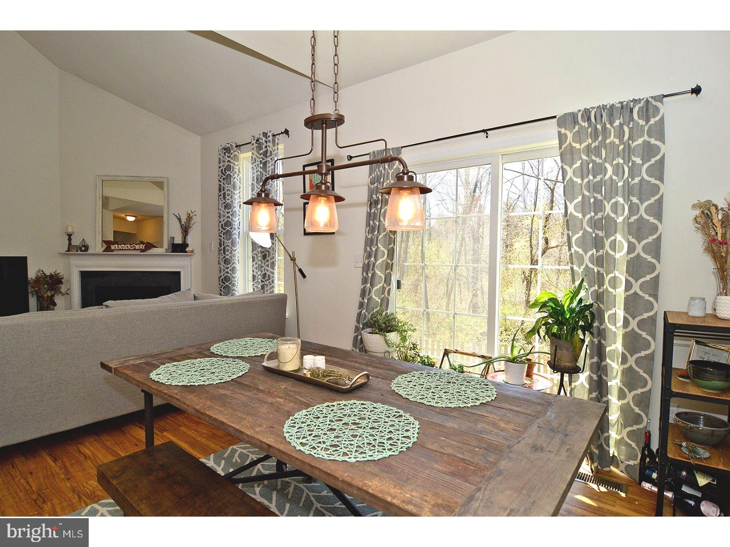 430 Racite Road Alburtis, PA 18011 - Photo 6 of 25 Dining Room