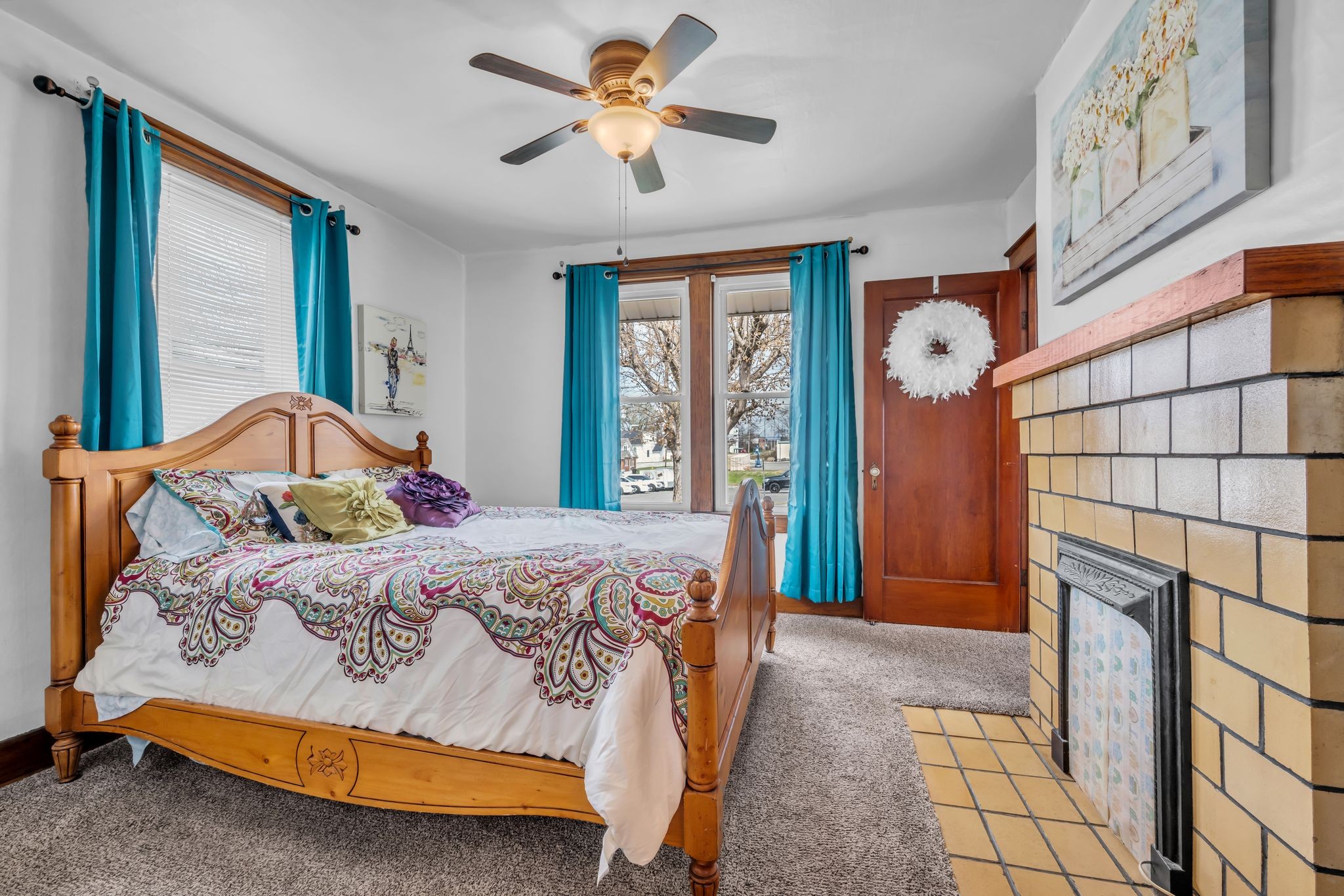 104 West Chestnut Street Dickson, TN 37055 - Photo 16 of 27 a bedroom with a bed and a window