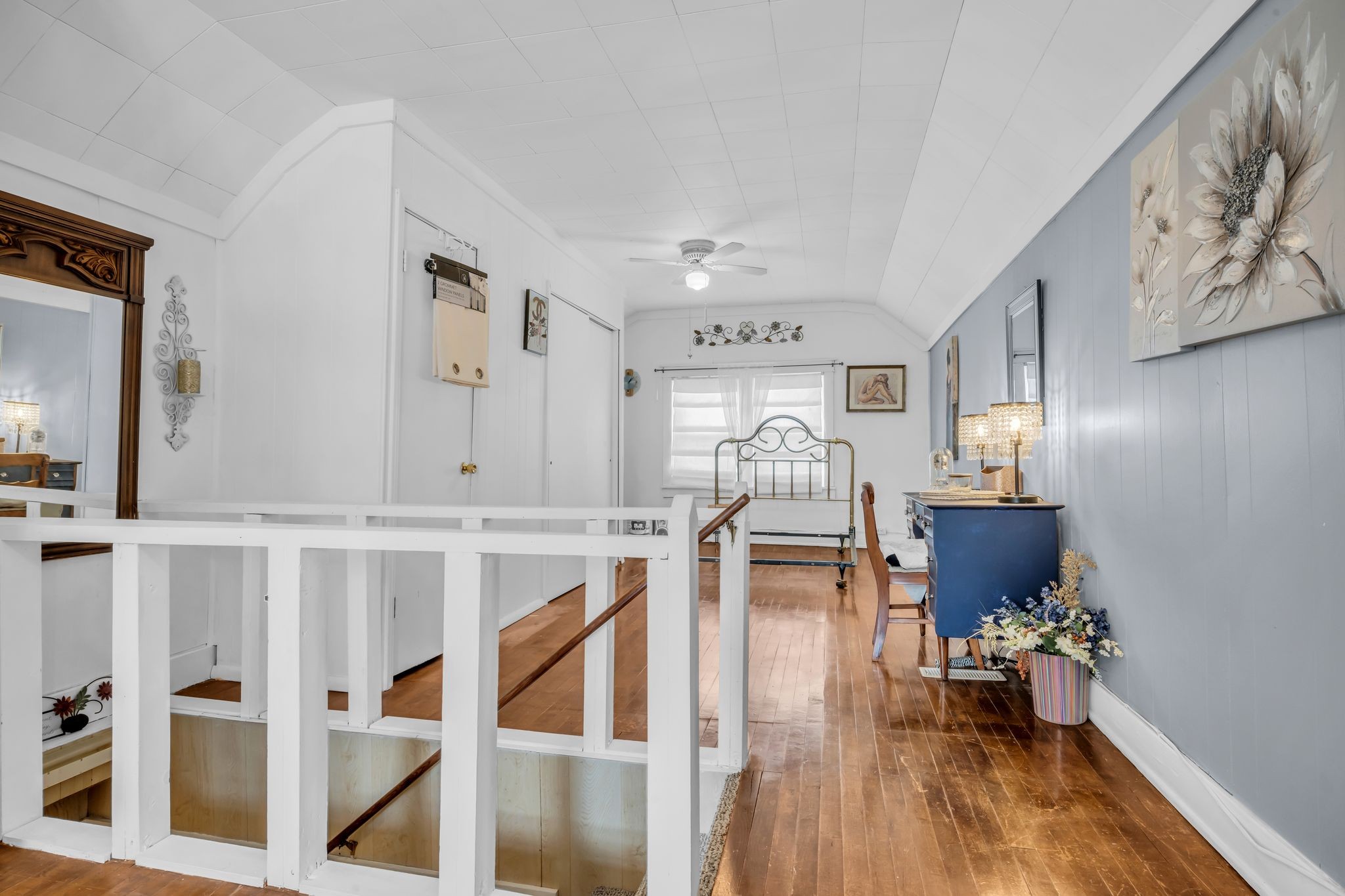 104 West Chestnut Street Dickson, TN 37055 - Photo 23 of 27 a view of a livingroom with furniture and hardwood floor