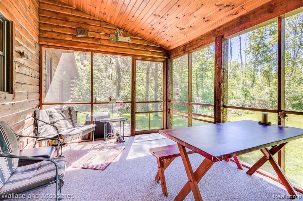 4439 Fisher Road Fort Gratiot, MI 48059 - Photo 17 of 34