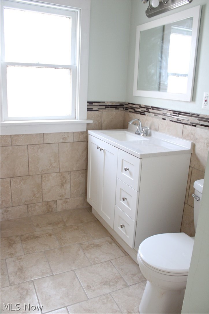 4634 Blythin Road Cleveland, OH 44125 - Photo 19 of 30