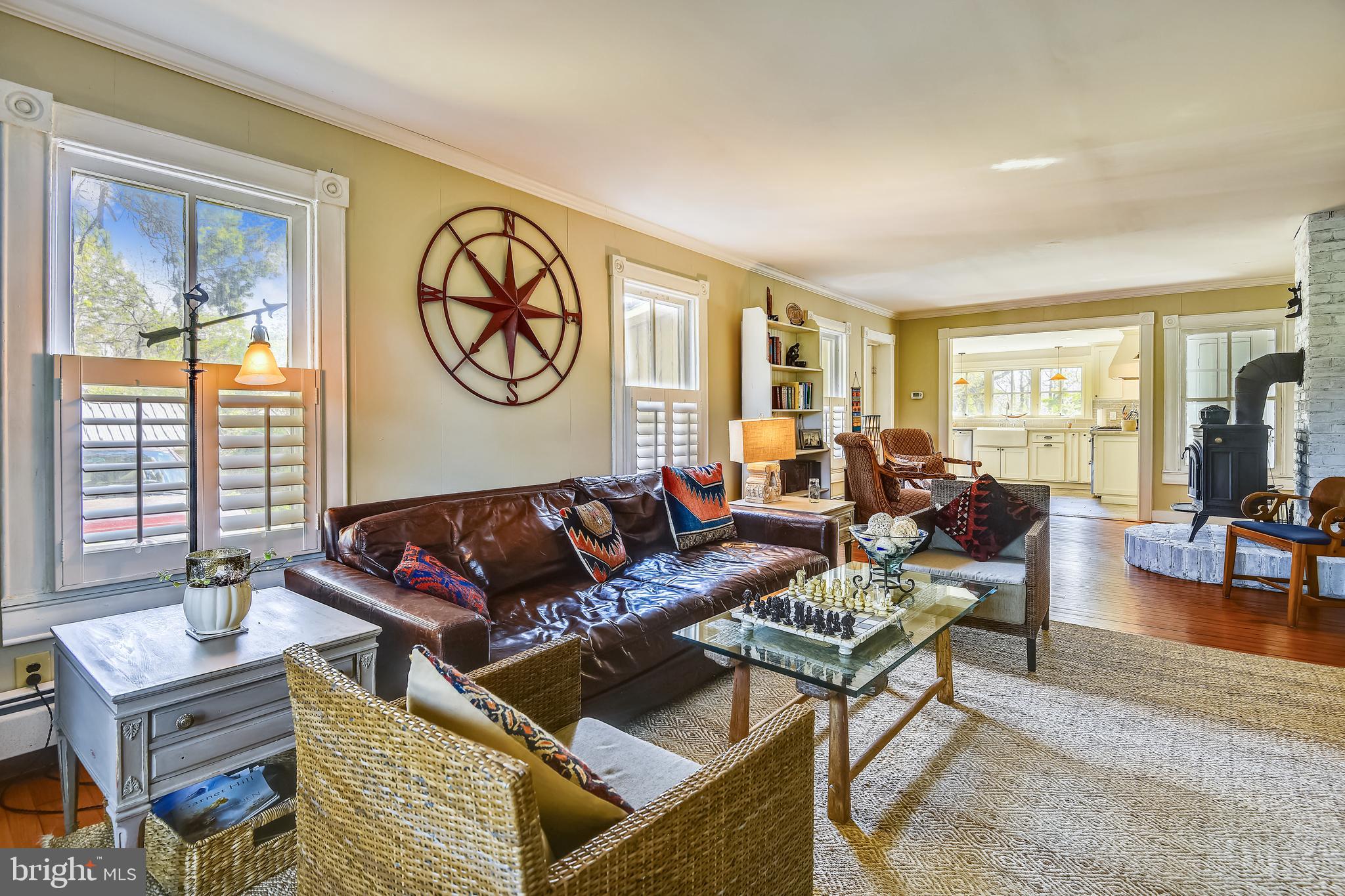 466 Leitch Road Tracys Landing, MD 20779 - Photo 22 of 93 Living room