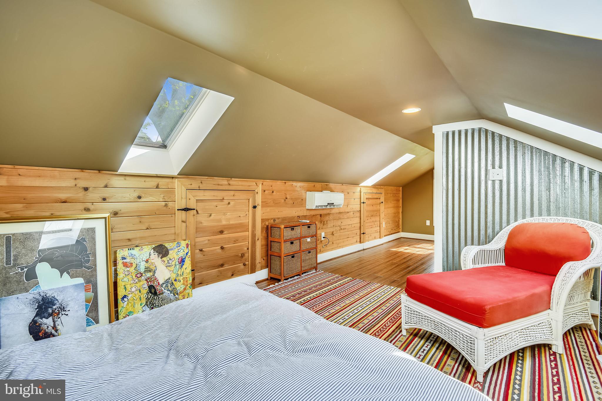 466 Leitch Road Tracys Landing, MD 20779 - Photo 65 of 93 Upper level bedroom