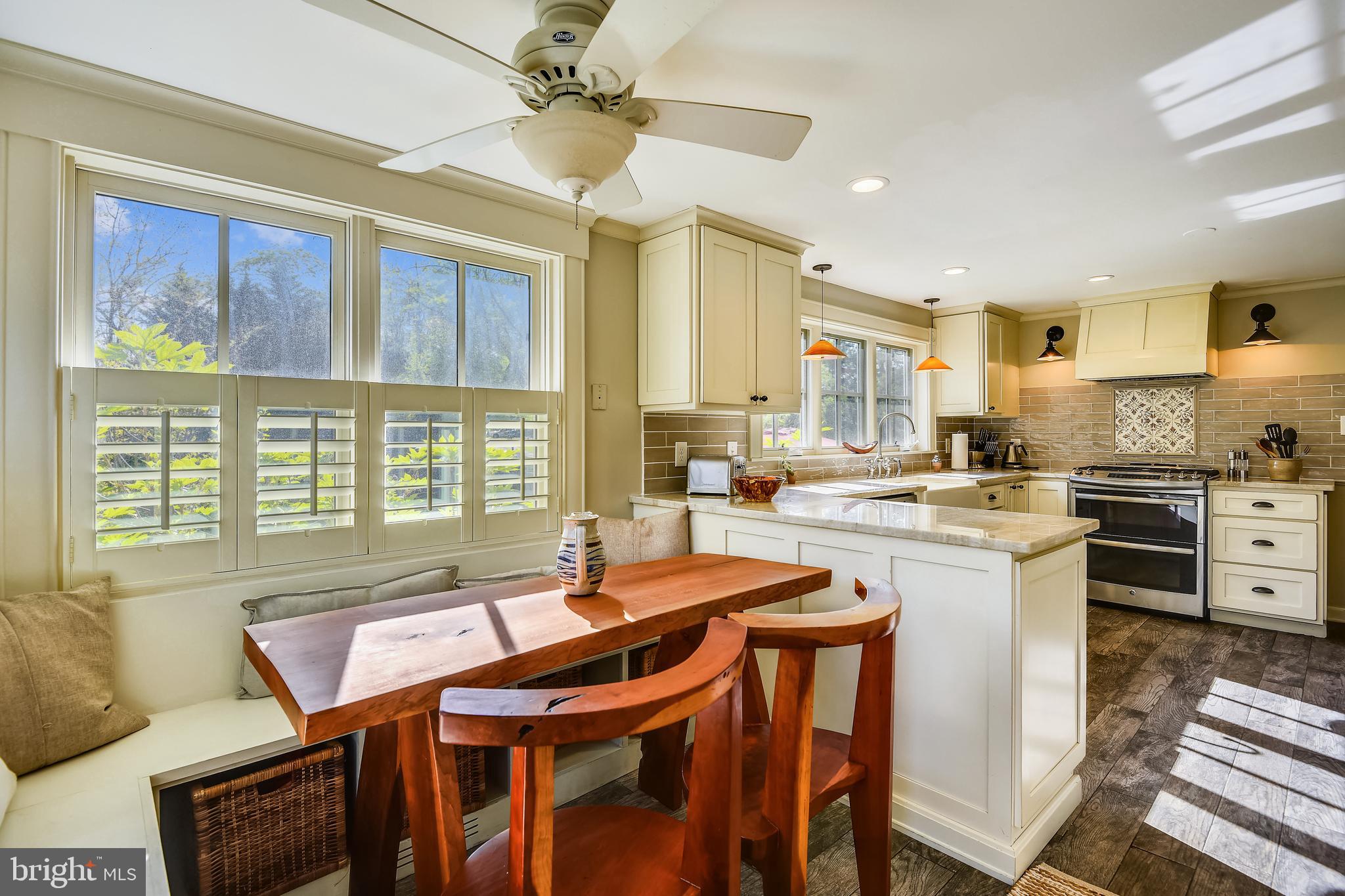 466 Leitch Road Tracys Landing, MD 20779 - Photo 10 of 93 Breakfast area