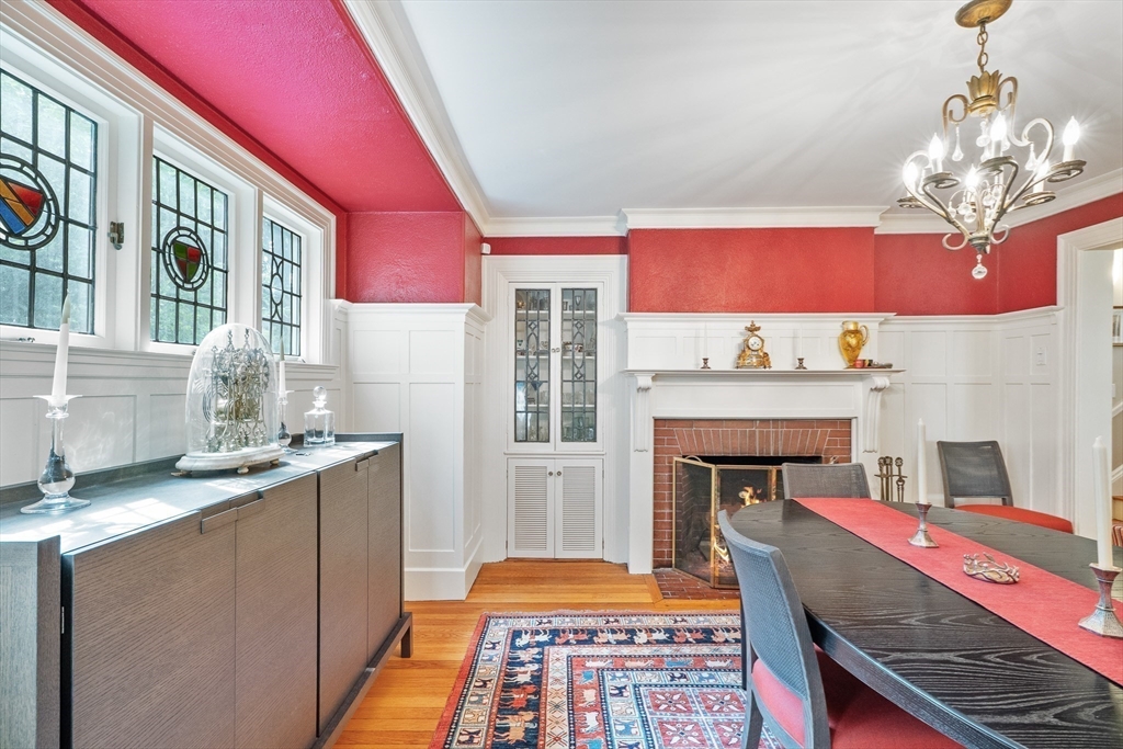 80 Pine Ridge Road Newton, MA 02468 - Photo 9 of 38
