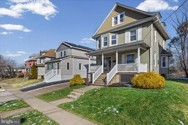 $399,000 | 325 Sloan Avenue, Oaklyn, NJ 08107