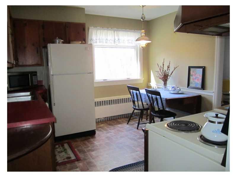 353 Murphy's Corner Road Woolwich, ME 04579 - Photo 18 of 25 Kitchen.