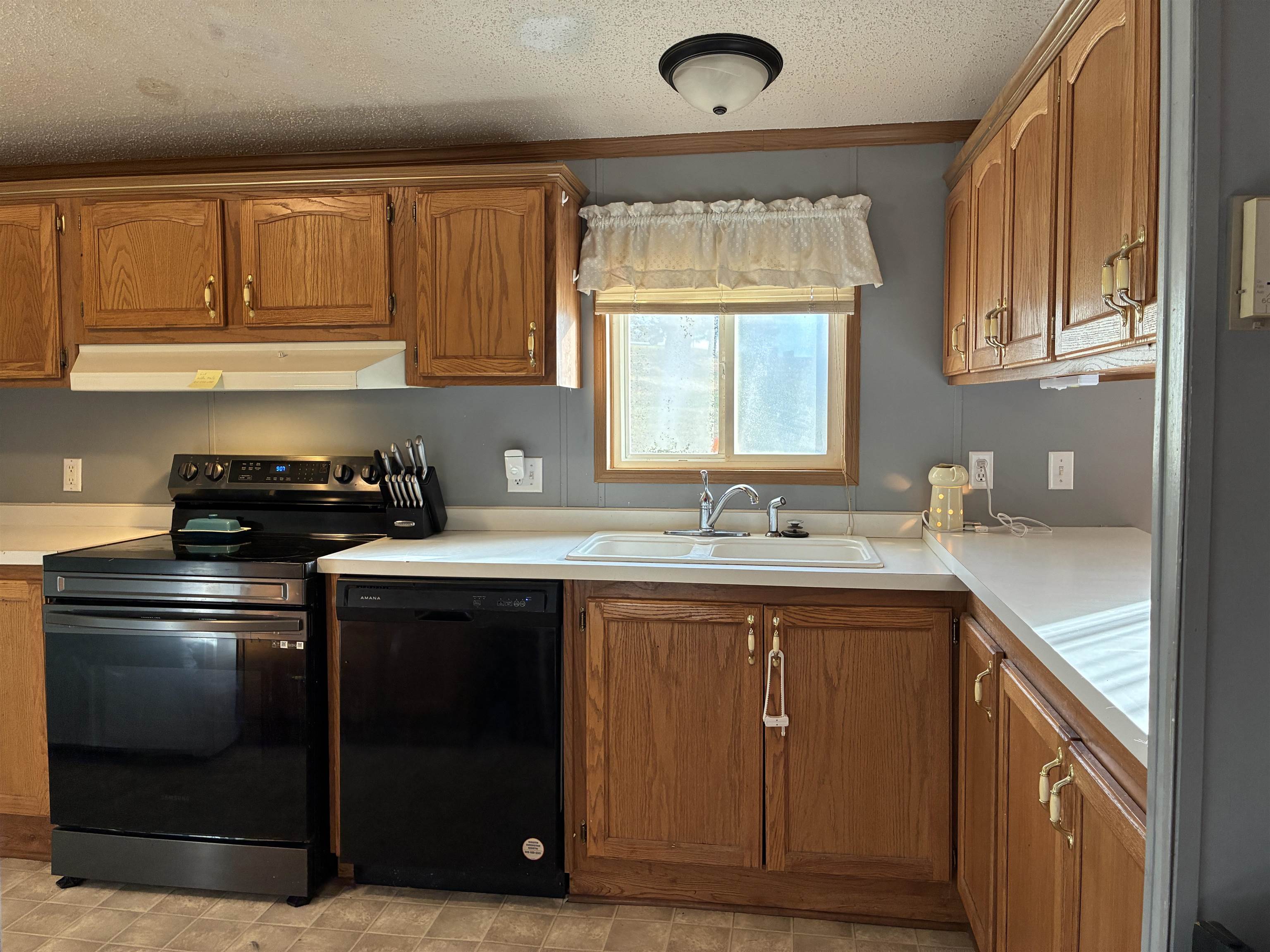 820 Dewhurst Street Mount Carroll, IL 61053 - Photo 16 of 45