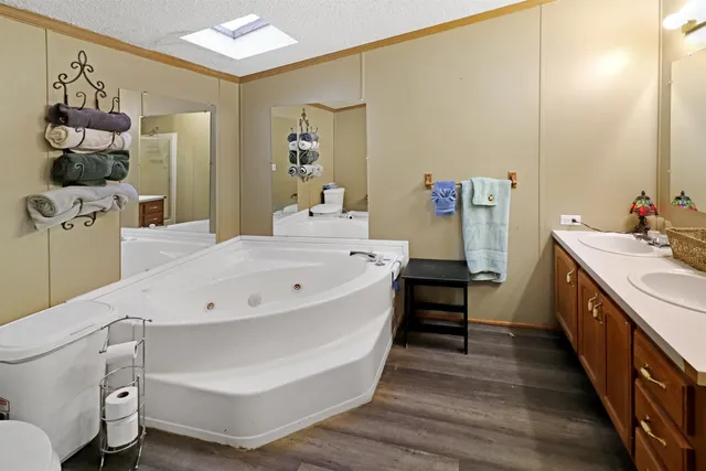 a view of a room with an empty space