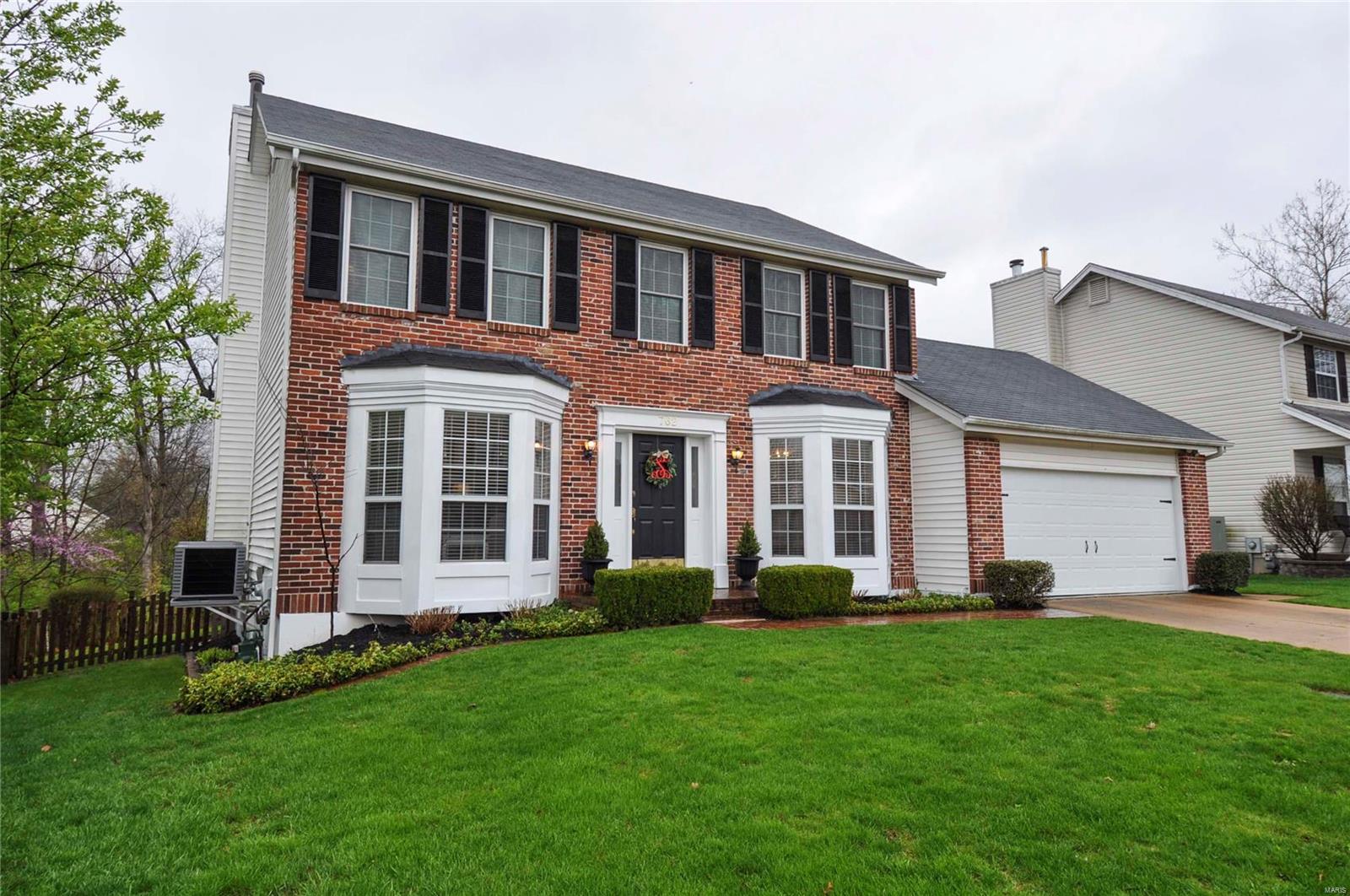 762 Strafford Ridge Drive Ballwin, MO 63021 - Photo 1 of 56 Gallery Image 1