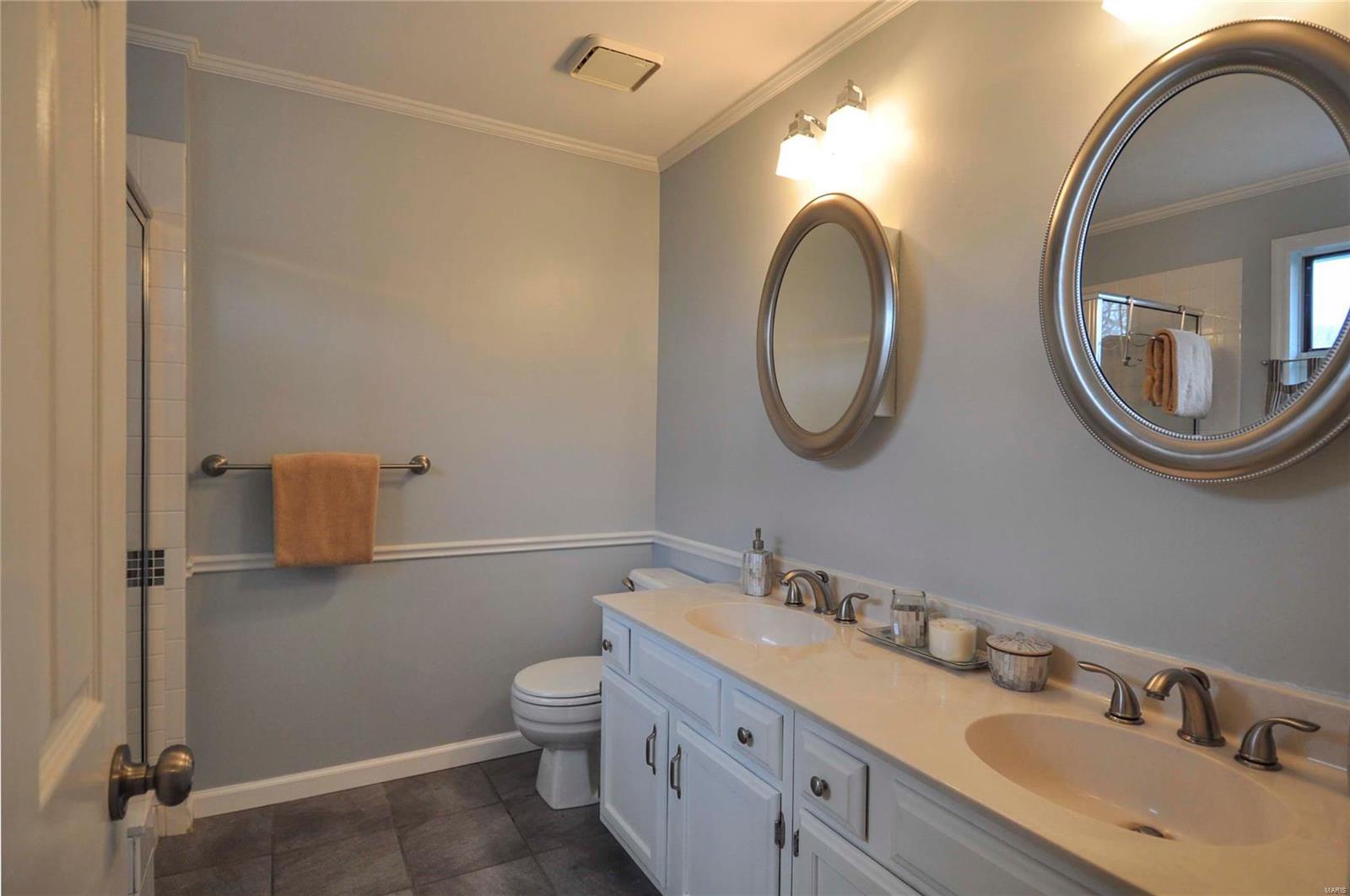 762 Strafford Ridge Drive Ballwin, MO 63021 - Photo 31 of 56 Gallery Image 31
