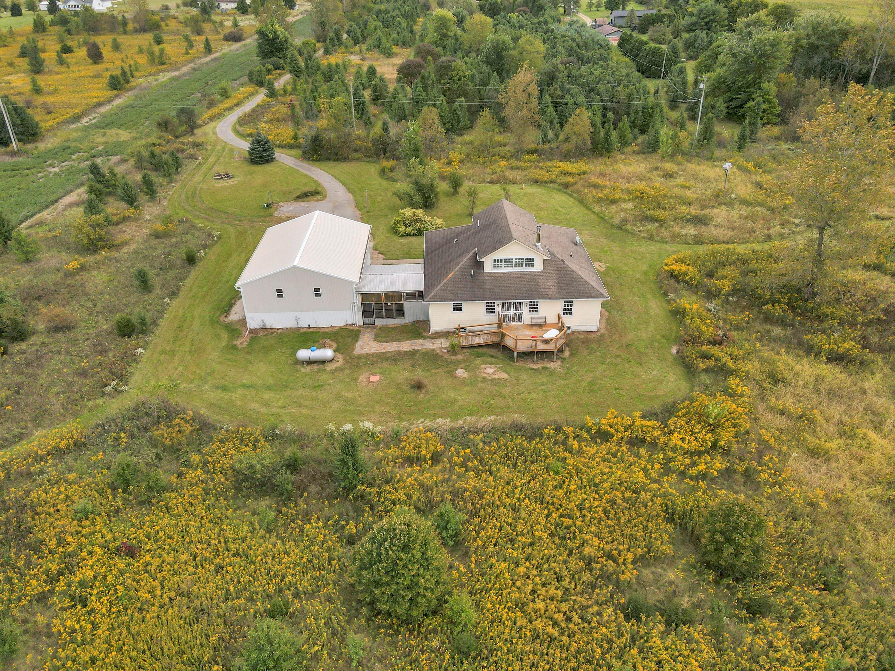 7569 Young Road Orient, OH 43146 - Photo 5 of 74 DJI_0453