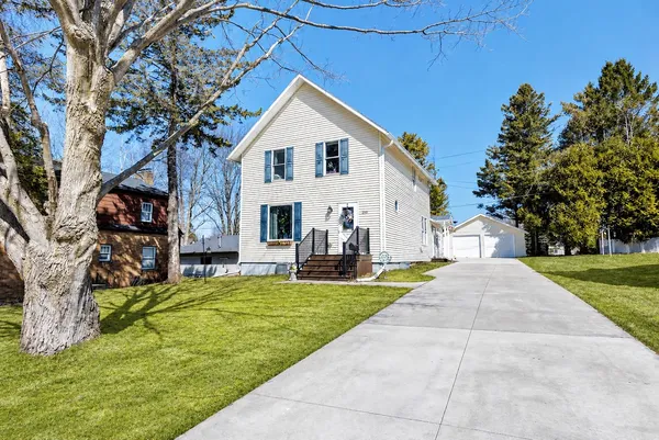 $324,900 | 219 Rolland Street, Algoma, WI 54201