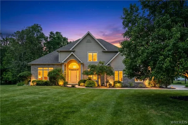 $650,000 | 5730 Thompson Road, Clarence, NY 14032