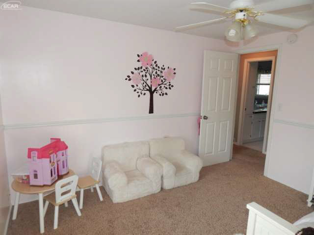 433 Morrish Road Flushing, MI 48433 - Photo 22 of 39 21134336-21.JPG